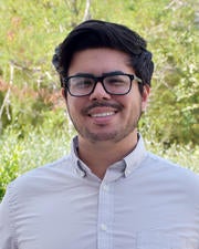 edward_vizcarra_mug.jpg Edward Vizcarra